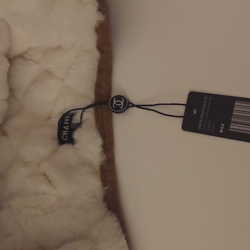 CC Fashion Shearing Trapper Hat Brand New - Picture 3 of 6